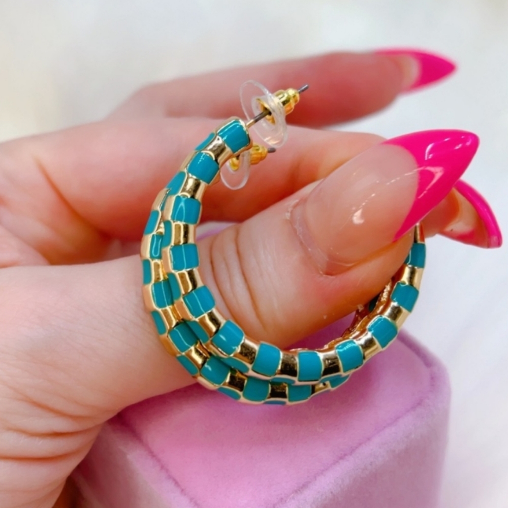 NWOT Gold Plated teal blue hoop PIERCED earrings - Picture 3 of 6